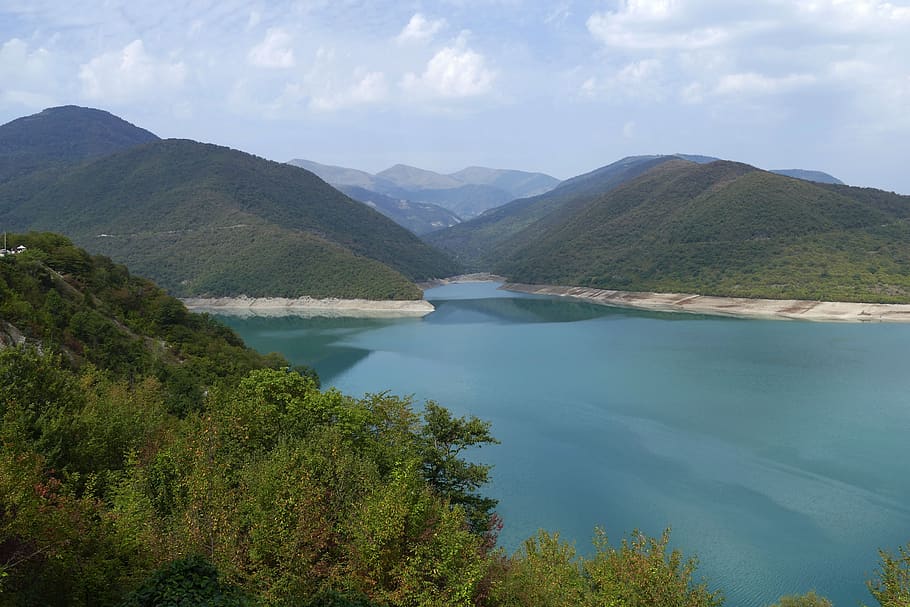 Горное водохранилище. Сиони водохранилище Грузия.