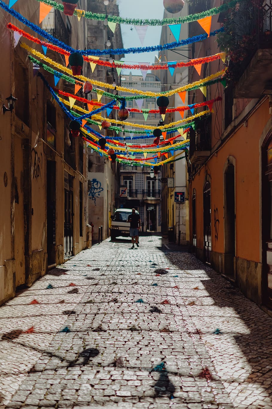 ruas, decorado, festa de santo antônio, lisboa, portugal, feliz, cidade, europa, decorações, viagem