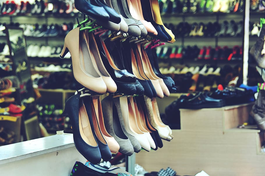 shin, market, shoes, shoe, women's shoes, sell, sale, shopping, choice, variation