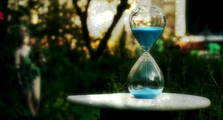 jam kaca, timer, taman, halaman, meja, hitung mundur, biru, waktu, tanah, alam