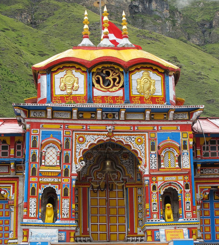 vishnu temple, badrinath, himalayas, alaknanda, place of pilgrimage, sacred place, badrinarayan temple, uttarakhand, vishnu, deity