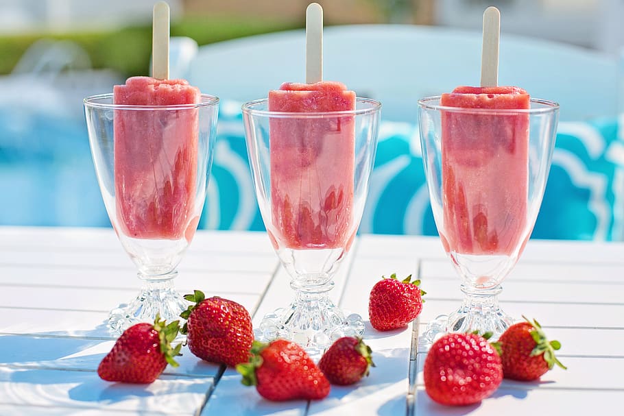 popsicles, strawberry popsicles, red, summer, poolside, treat, frozen treat, cute, fun, delicious