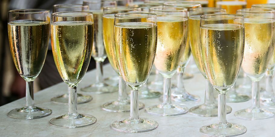 minum, sampanye, gelas, gelas sampanye, merayakan, berbatasan, ulang tahun, pernikahan, pesta, prost
