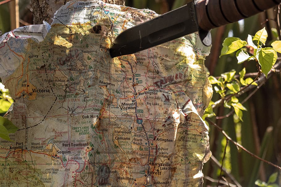 map, treasure, knife, pinned, adventure, quest, old, discover, paper, geography