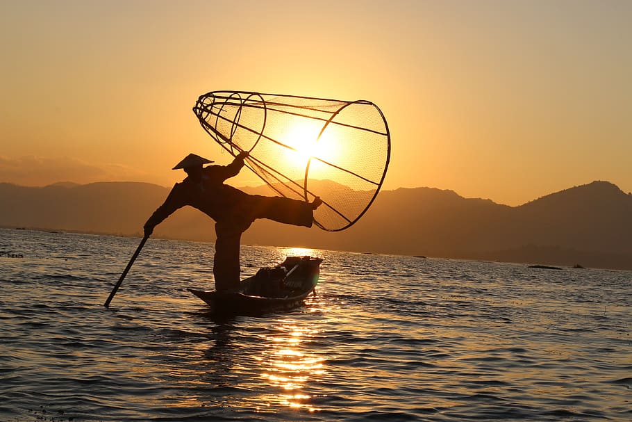 fisherman, the fishermen, sunset, mountain, lake, outdoor, boat, the boat, people, man