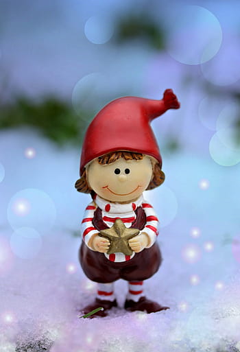 figurine-elf-winter-snow-royalty-free-thumbnail.jpg