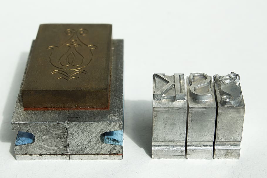 lead set, hand set, cliche, letters, lead, cast, brass, book printing, font, typography