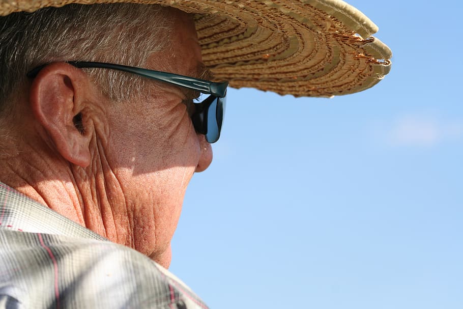 man, human, adult, portrait, old, face, hat, sun, summer, vacations