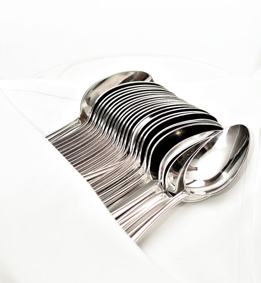 cutlery, spoon, silver, silverware, eat, restaurant, catering, metal, indoors, close-up