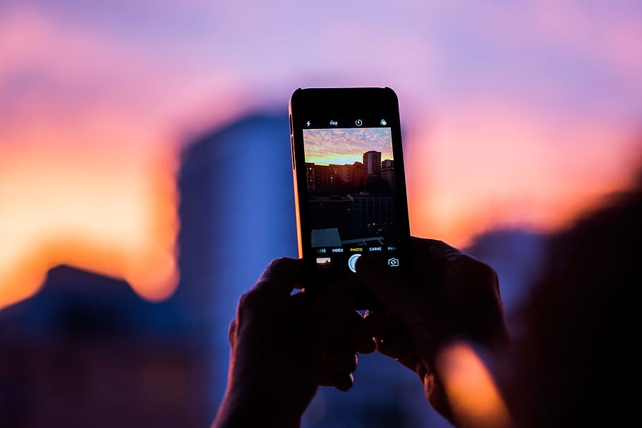 camera, sky, iphone, ios, sunset, blur, glow, red, blue, hold
