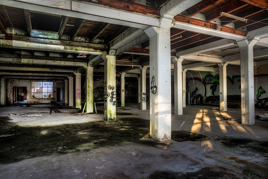 фабрика, пустой, заброшенный, здание, полуразрушенный, старый, промышленность, склад, разрушение, зал