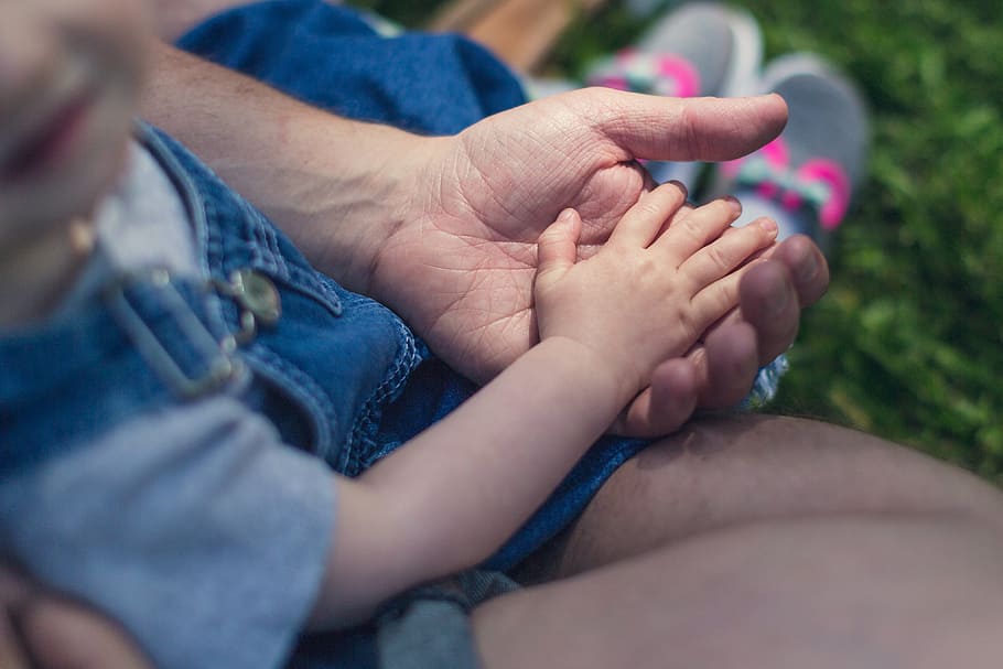 people, father, man, baby, girl, kid, child, family, holding hands, palm