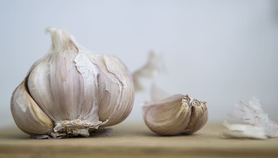 garlic, raw, food, fresh, cook, kitchen, healthy, nutrition, cooking, vegetable