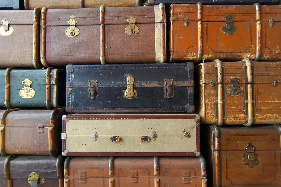 heap, suitcase, old, retro, the baggage, full frame, backgrounds, luggage, brown, travel
