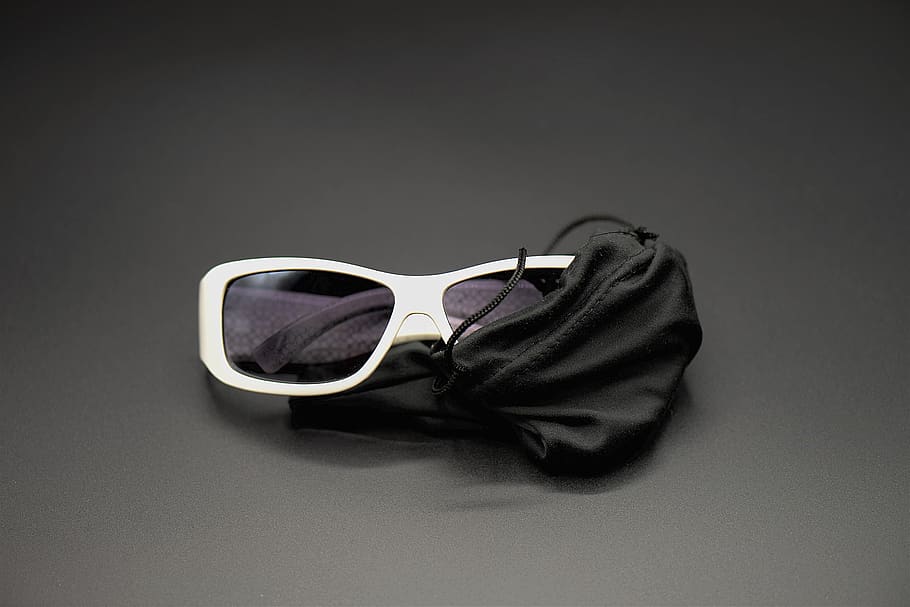sunglasses, white, protective case, model, glasses, studio shot, indoors, still life, single object, fashion