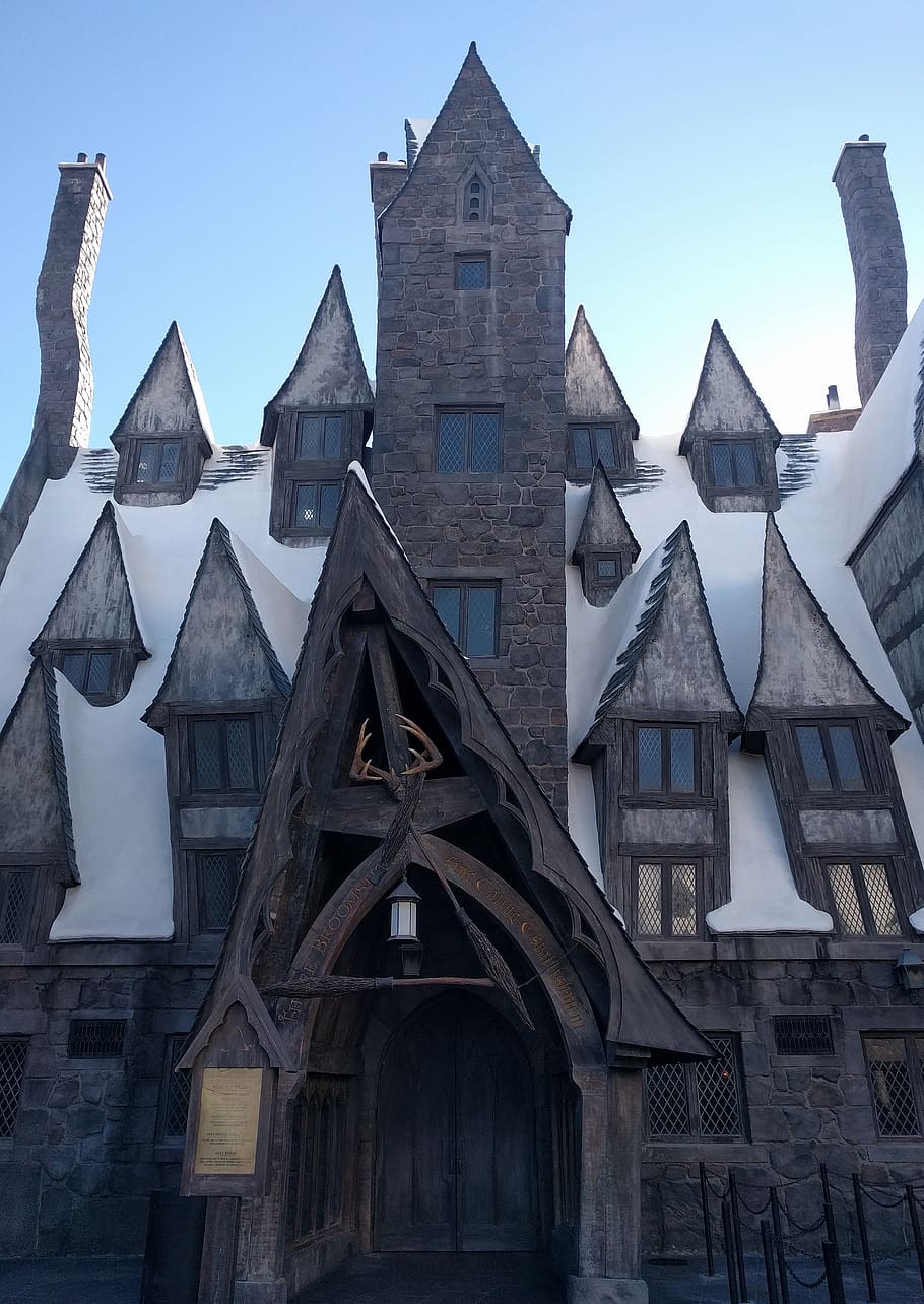 hogwarts, universal studios, castle, california, harry potter, built structure, architecture, building exterior, building, low angle view