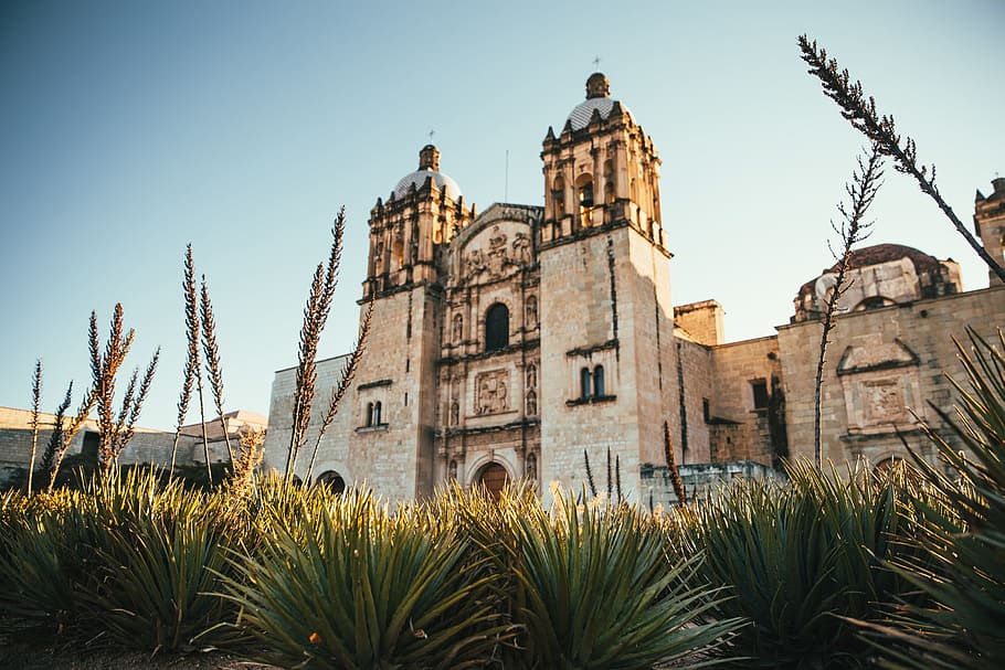 corner view, church, former, monastery, santo domingo, de, guzman, oaxaca, mexico, sunlight