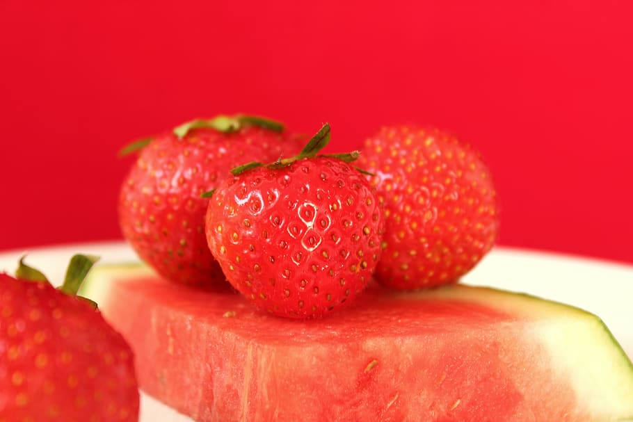 strawberries, red, melon, fruit, healthy, nutrition, fresh, fruit salad, kitchen, food