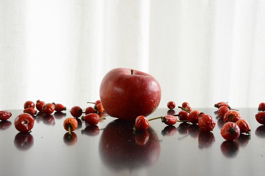 still life, autumn, apple, red, rose hips, reflection, beauty, minimalism, simplicity, fruit