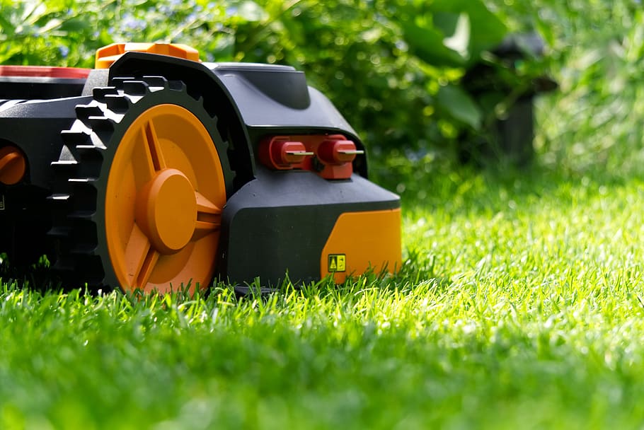 robot mesin pemotong rumput, robot, otonom, memotong rumput, mesin pemotong rumput, taman, terburu-buru, otomatis, robot rumput, layanan robot