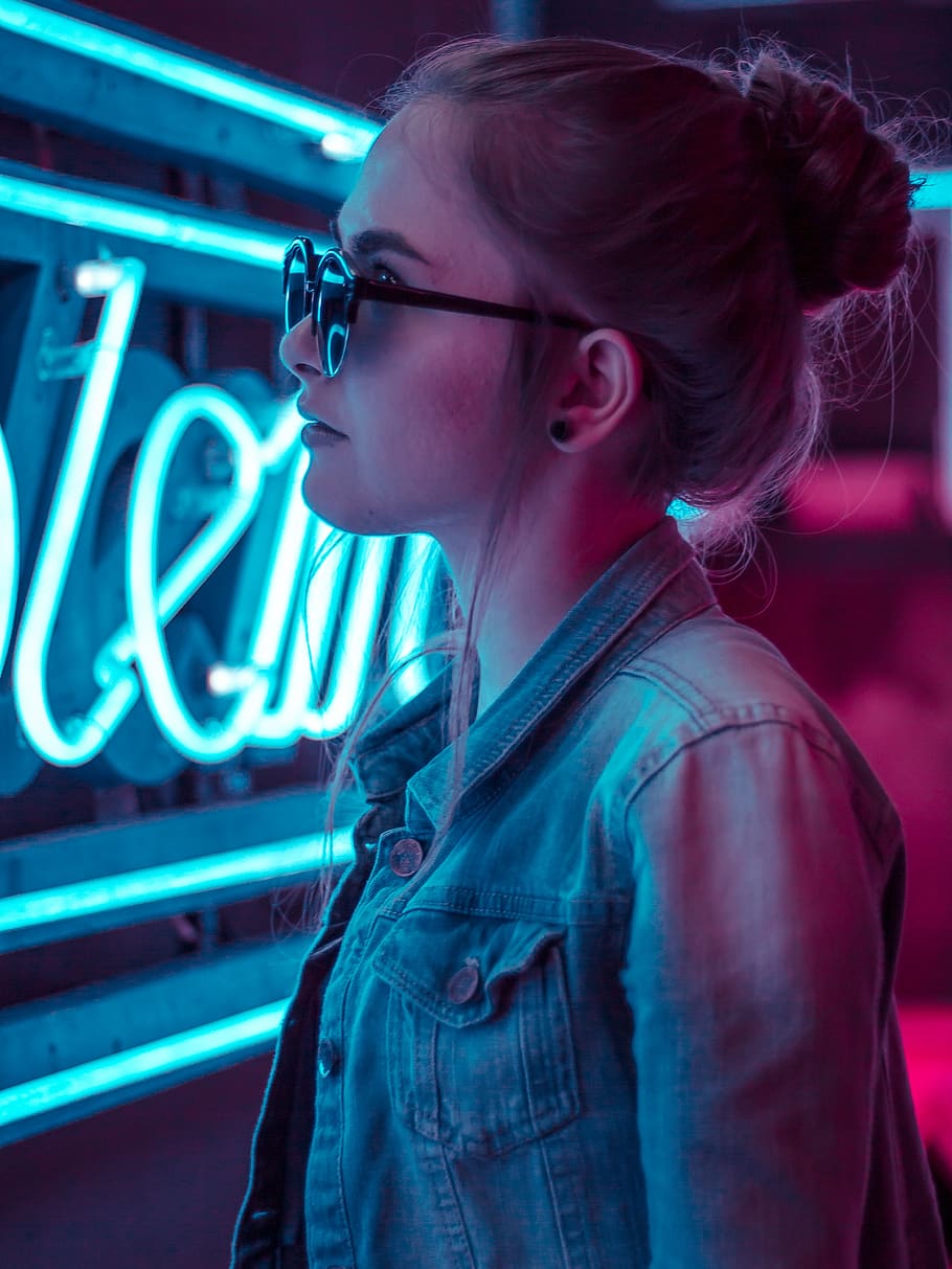 girl, neon lights, light, neon, lighting, the art of, colored, blue, color, artistically