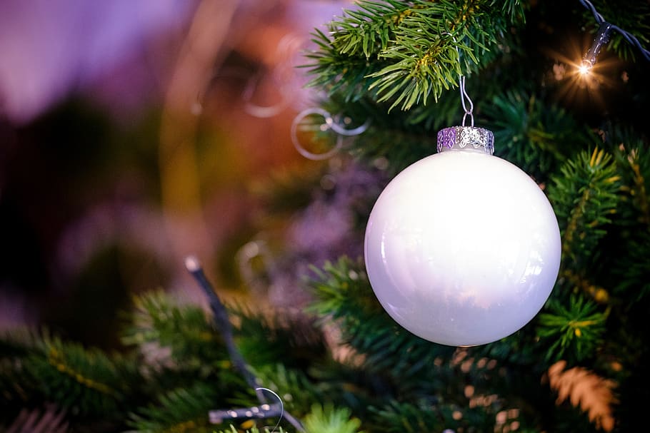 natal, santa claus, nicholas, kedatangan, pohon natal, dekorasi, hiasan natal, bola, perhiasan, dekorasi natal