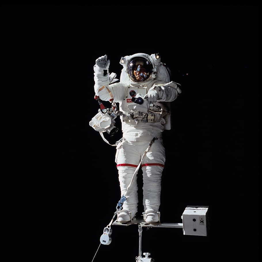 espacio, astronauta, nasa, científico, misión, gravedad, oscuridad, foto de estudio, traje espacial, fondo negro