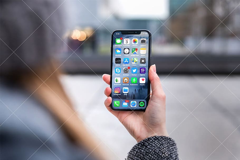 woman use, iphone x, street, wireless technology, technology, portable information device, communication, connection, mobile phone, smart phone