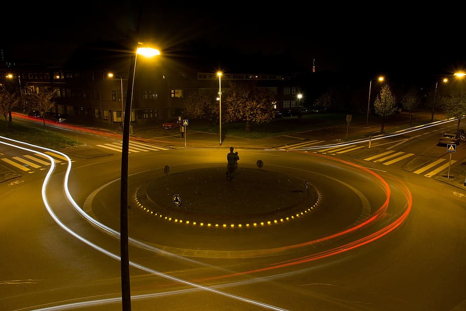 roundabout, city, traffic, road, route, path, pathway, transportation, light, highway