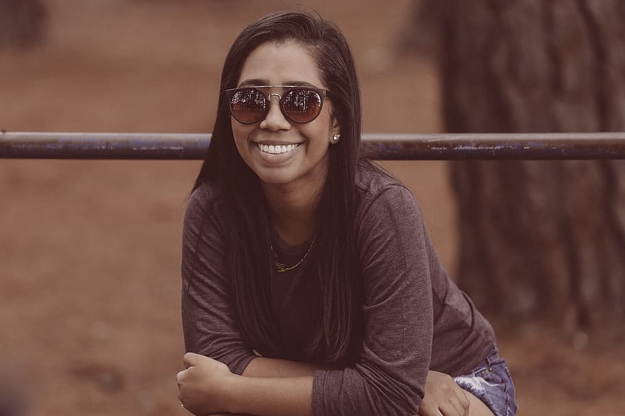 people, woman, smile, african american, shades, sunglasses, sit, bar, trees, nature