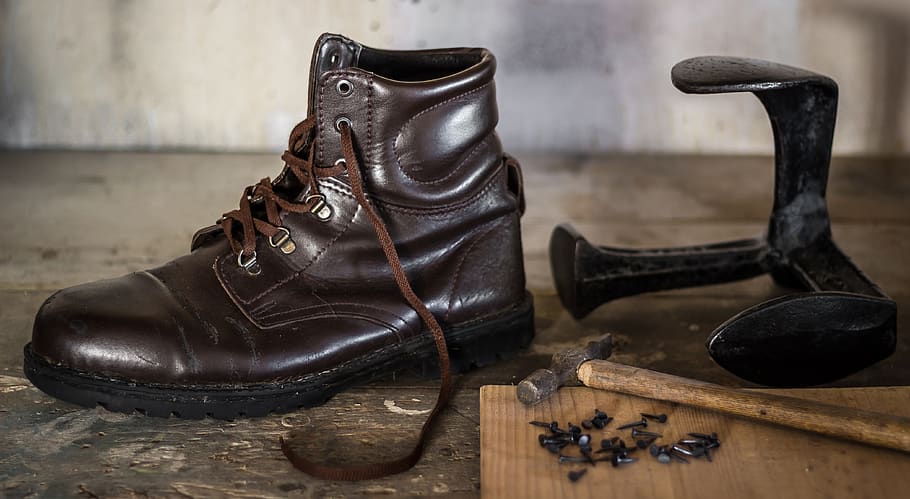 shoemaking, shoe, shoemaker, human, hammer, craft, repair, man, wood, work