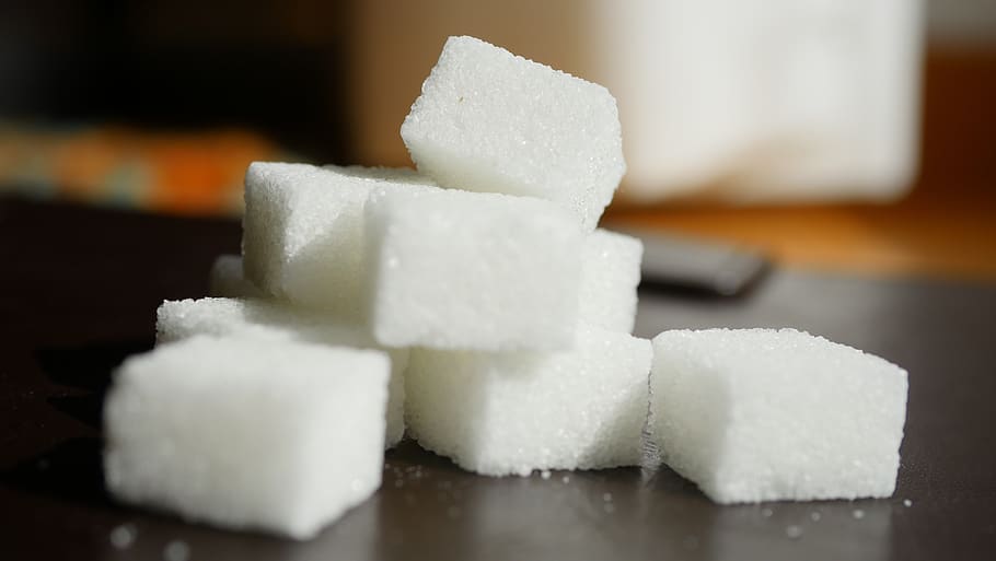 gula, gula batu, benjolan gula, manis, makanan, nutrisi, karbohidrat, manis seperti gula, makanan dan minuman, di dalam ruangan