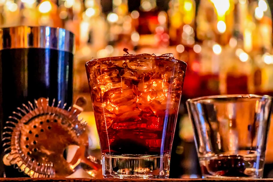 alcohol, drink, glass, bar, party, celebration, whisky, wine, pub, cocktail