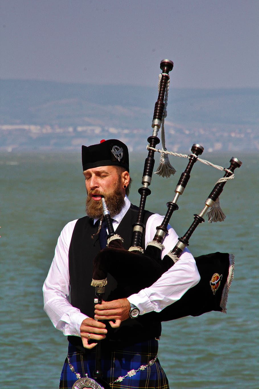bagpipes, bagpiper, music, kilt, checkered, jock, scotland, folk music, tradition, culture