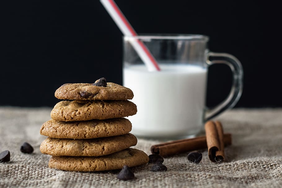 milk and cookies, food and Drink, biscuit, biscuits, cookie, cookies, milk, drink, food, refreshment