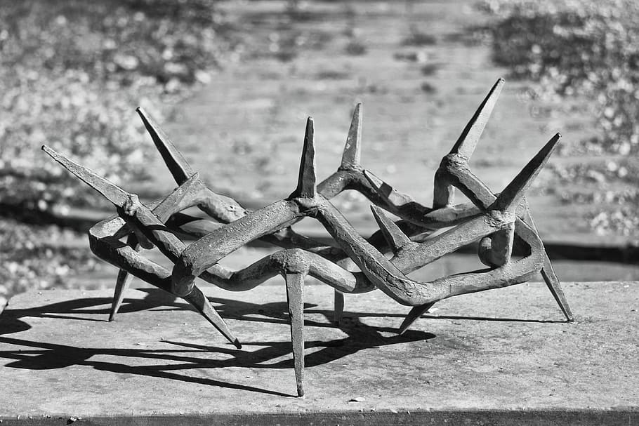 crown of thorns, plastic, metal, sculpture, art, artwork, monument, church, artists, day