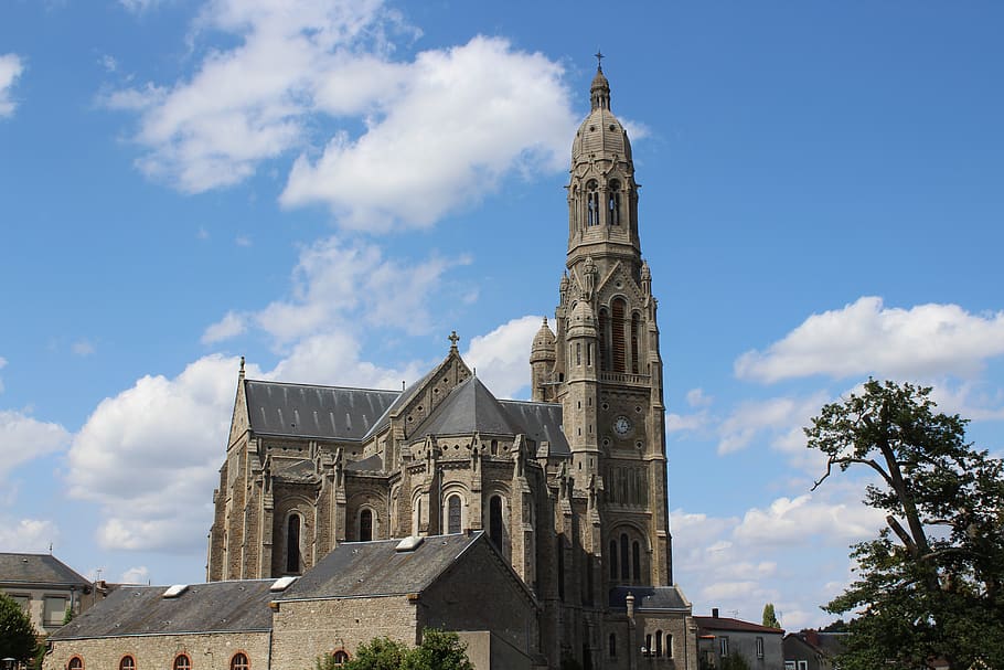 saint-laurent-sur-sèvre, church, st louis mary grignion de montfort, france, europe, tower, catholic, blue sky, construction, architecture