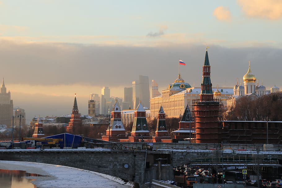 moskow, matahari terbenam, sungai, kremlin, muatan, pemandangan, langit, awan, kuil, struktur yang dibangun