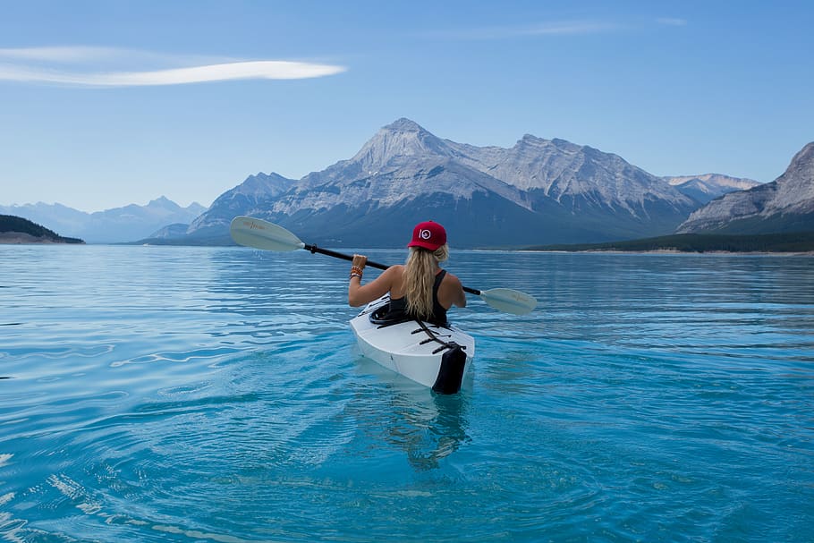 girl, kayak, canoe, kayaking, paddle, paddling, boat, alone, ocean, adventure