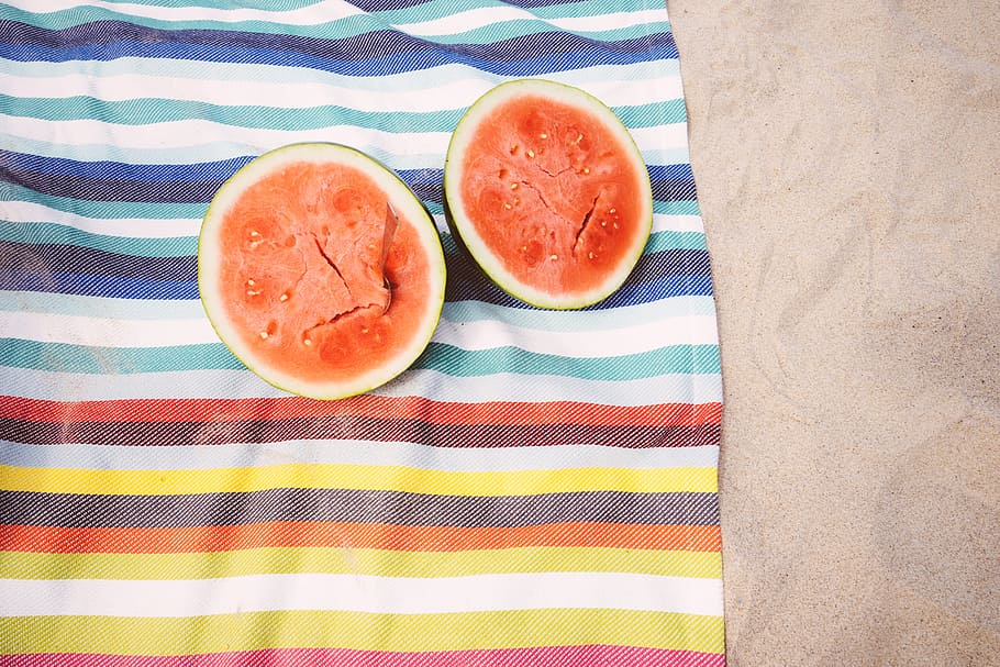 semangka, buah-buahan, makanan, pantai, pasir, handuk, sinar matahari, musim panas, liburan, perjalanan