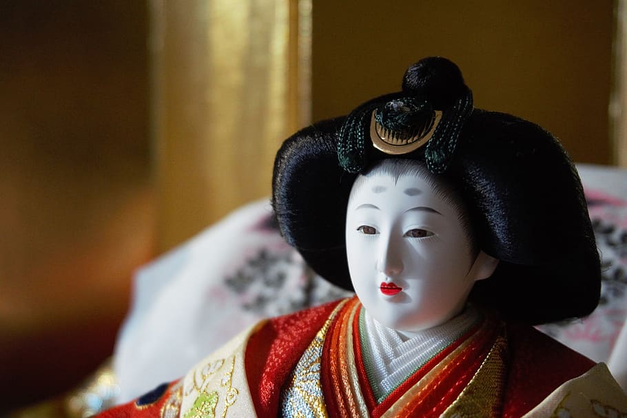 muñeca japonesa, muñeca asiática, celebración, día de la niña, muñeca hermosa, vestimenta, representación, interiores, representación humana, primer plano