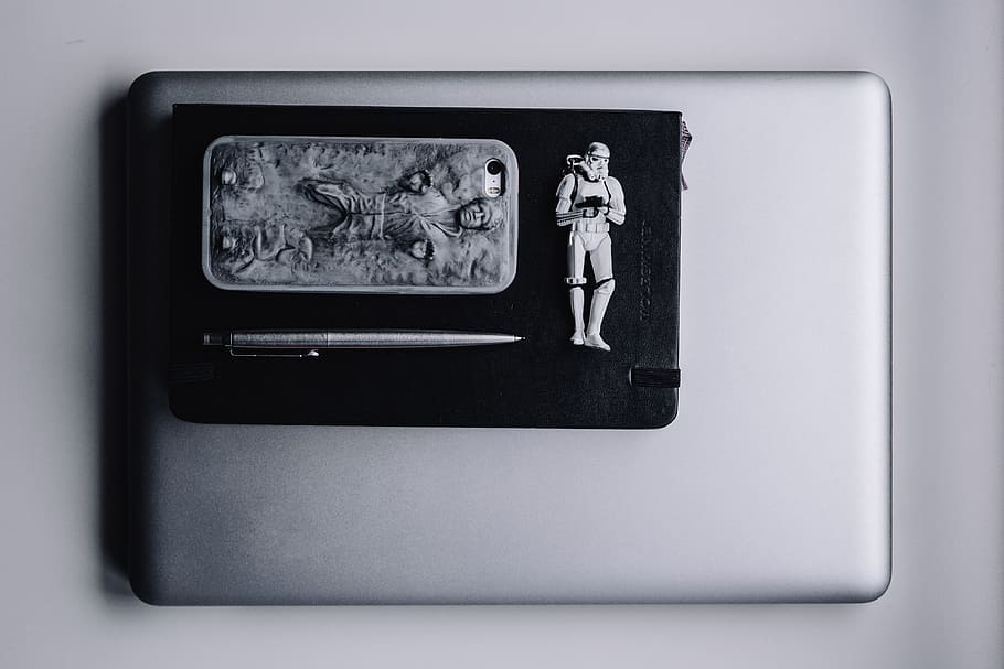 star wars business accesories, minimal, white, clean, workspace, workplace, tech, technology, iphone, black