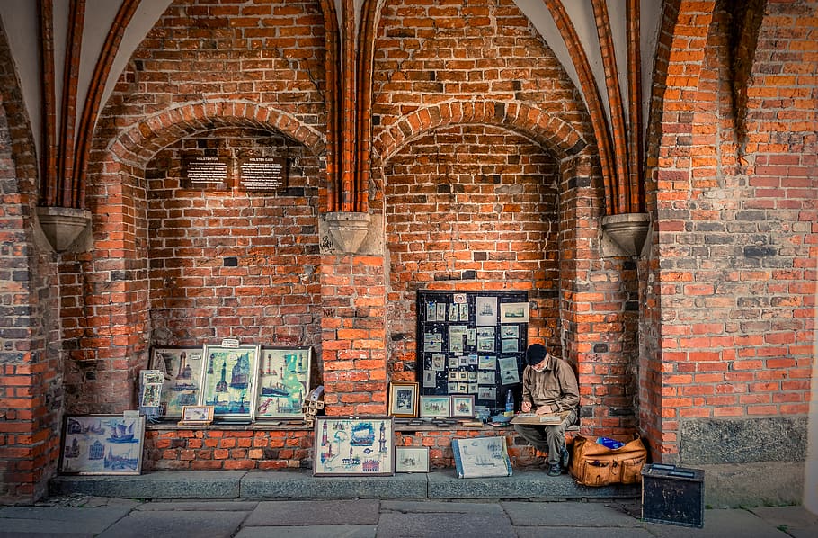 holsten gate, street painter, street traders, artists, lübeck, images, pedestrian zone, wall, facade, brick