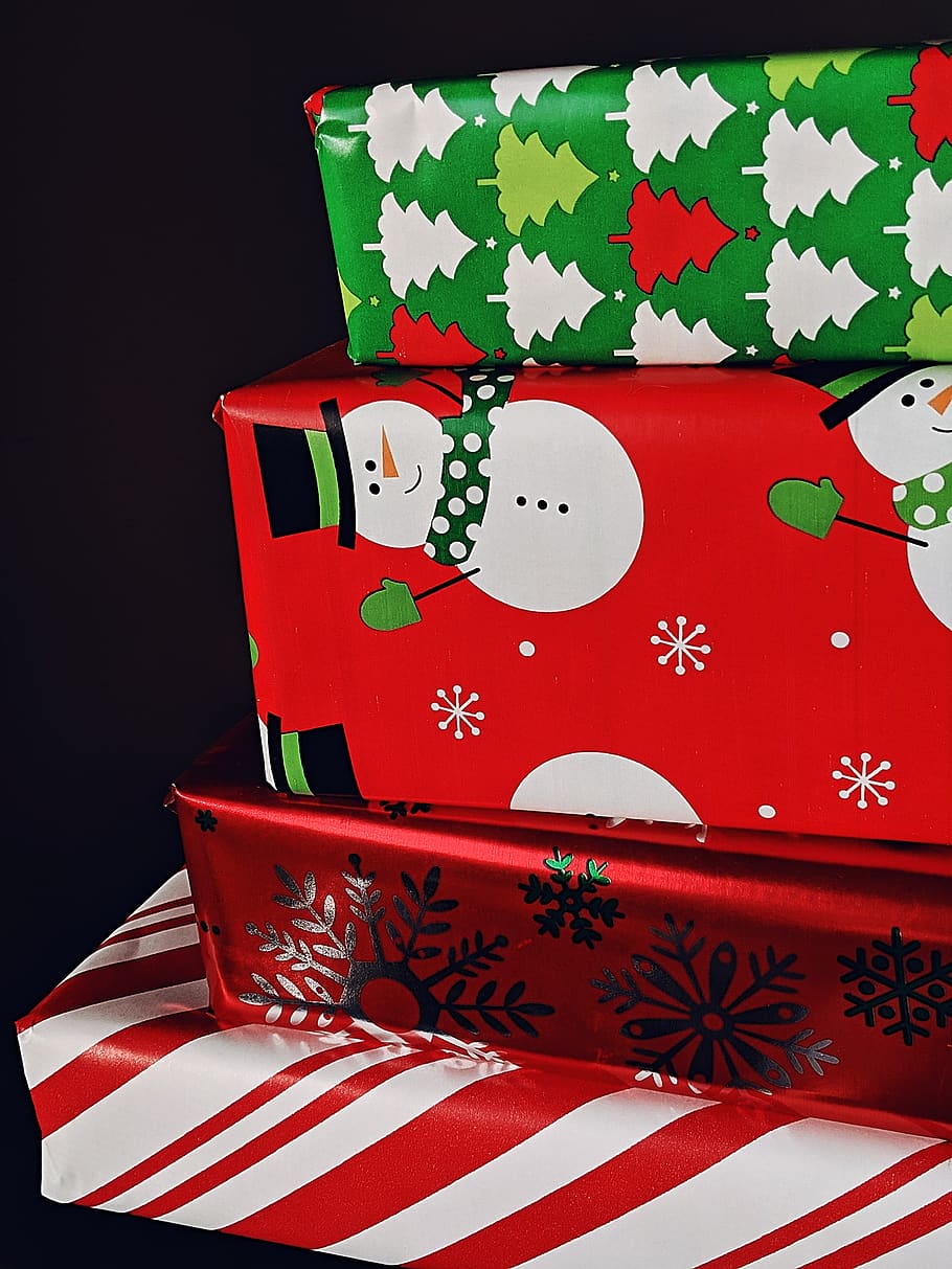 presents, christmas, gifts, present, gift, christmas gift, holiday, santa, red, celebration