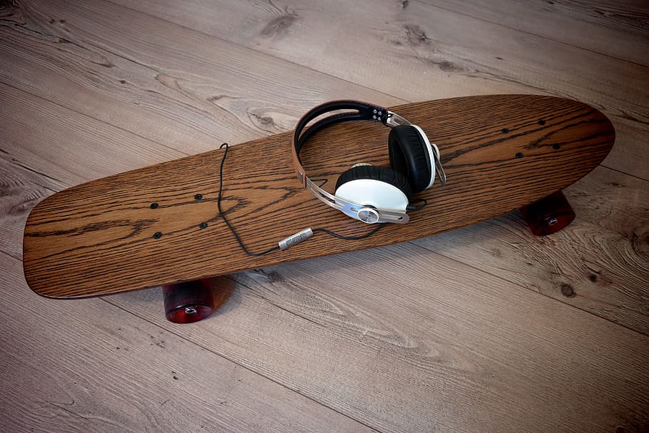 wood, skateboard, headphones, flooring, rustic, oak, wheels, sport, music, hobby